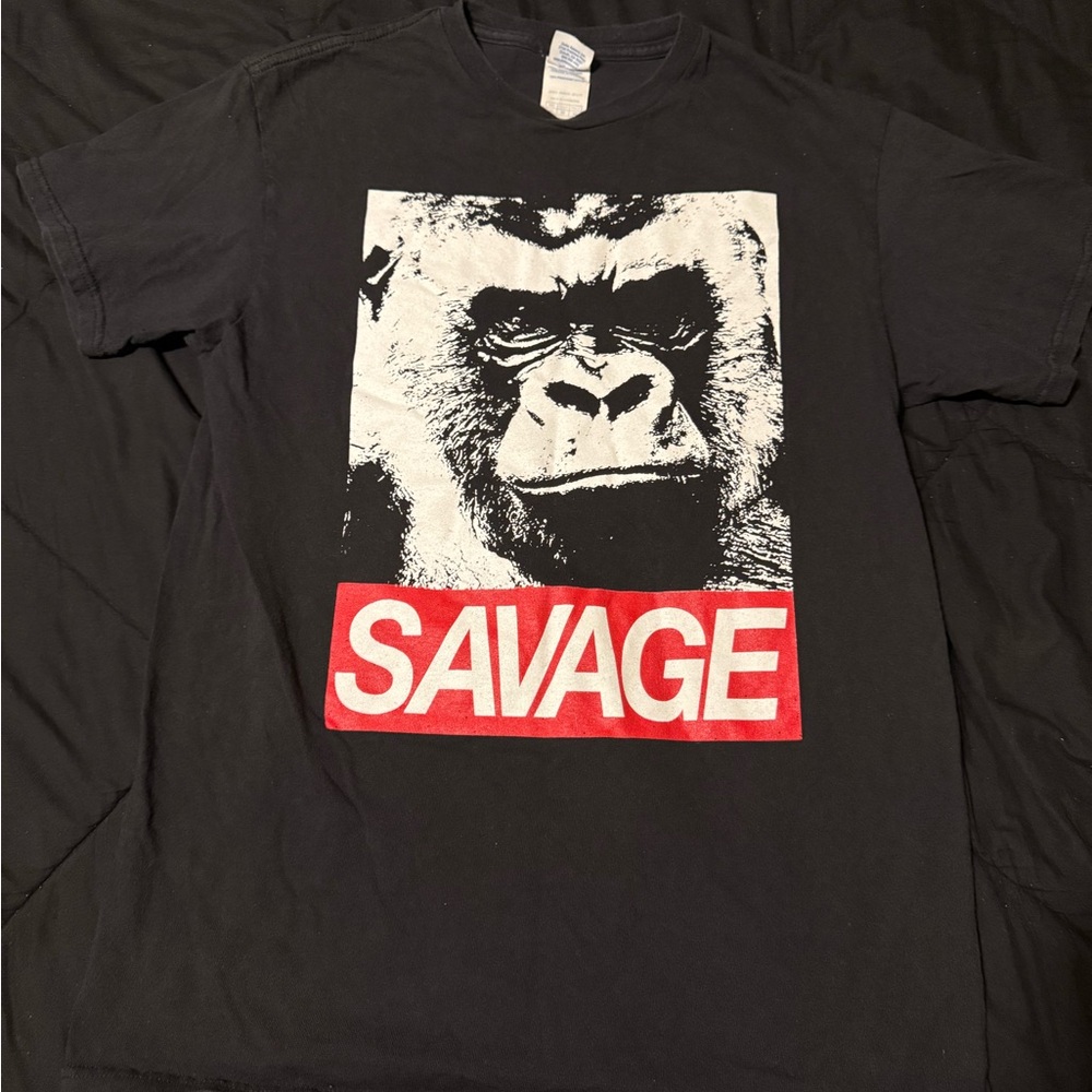 Gildan Black Savage gorilla Graphic Tee medium